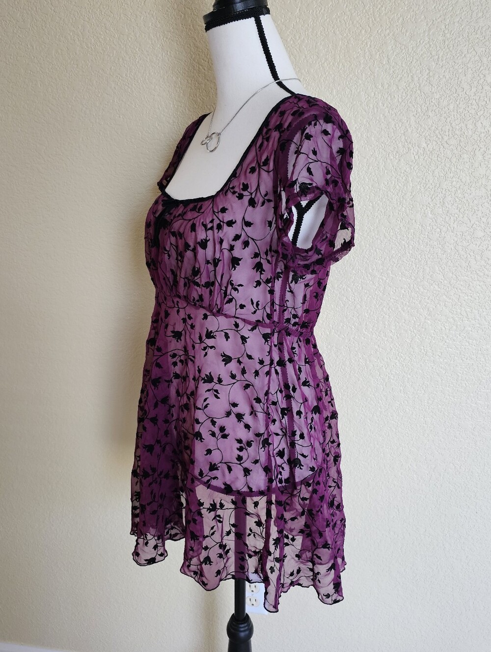 Victoria's Secret Vintage 90 Purple Floral Sllepwear - Picture 2 of 7